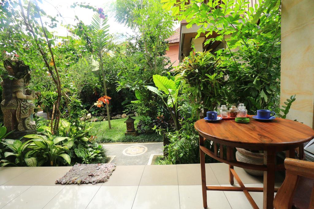 Frangipani Bungalow Ubud  Exterior photo